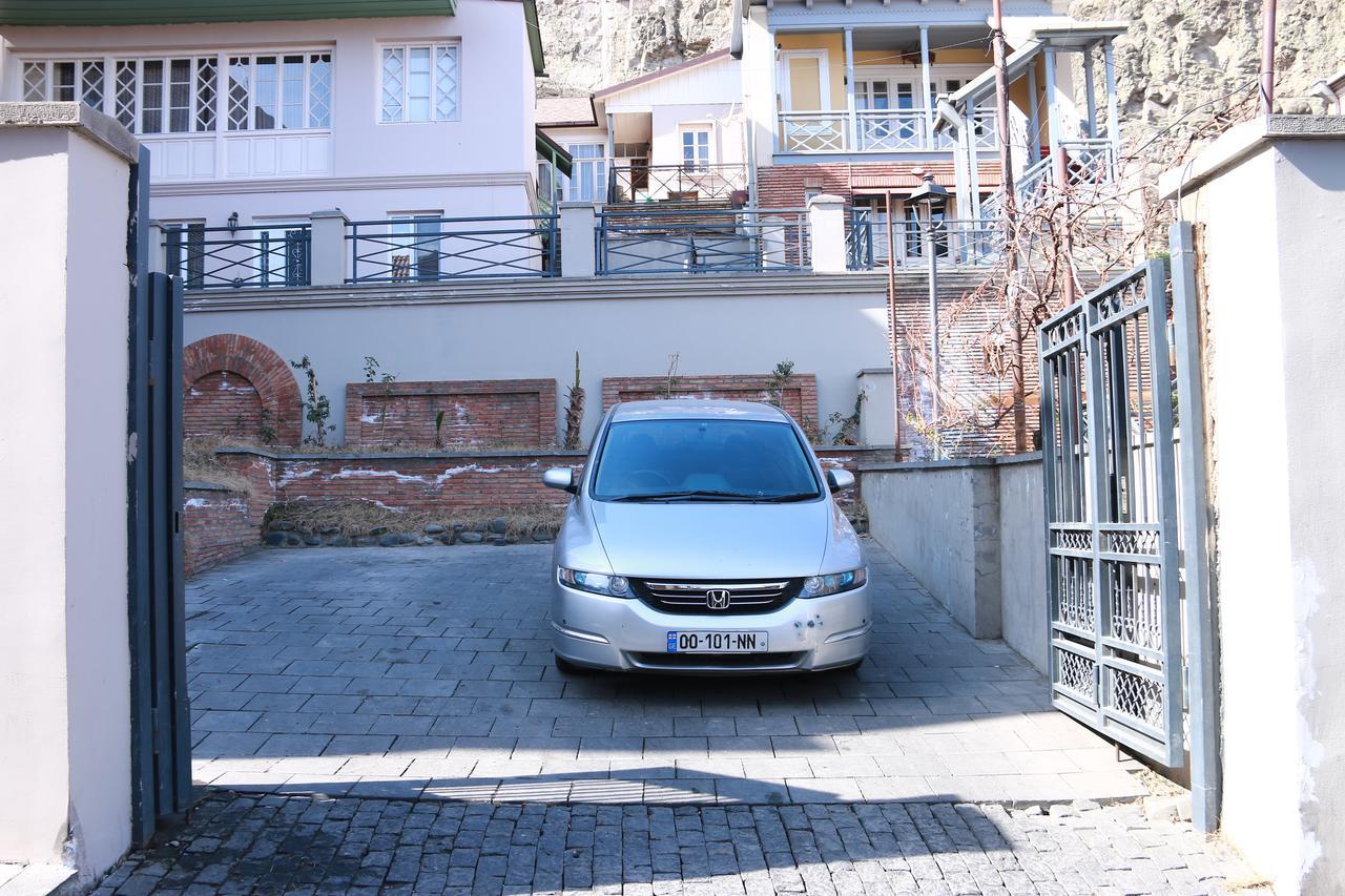 Apartment Nino Botanical Tbilisi Exterior foto